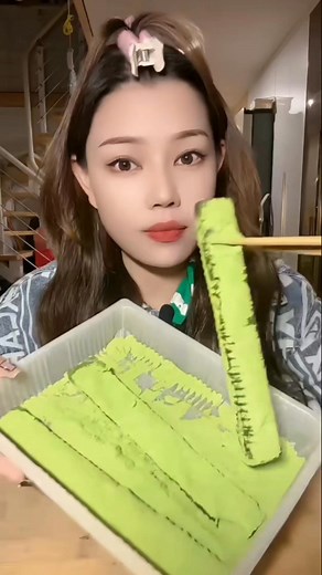 142K views · 1.7K reactions | Matcha Ice ASMR Feast | Chilled Crunchy Sounds to Love | Relaxing ICE | Facebook