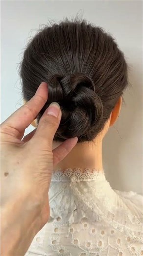 Spring Festival Braided Hairstyle Transformation: Easy and Chic
