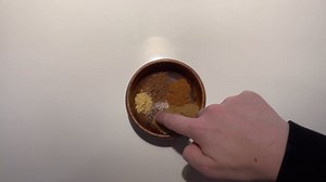 How to make a perfect pumpkin spice latte at home | Easy PSL recipe!