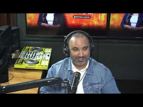 VAMO ARRIBA RADIO - VIERNES -19-12-2025 EN VIVO FULL 94.1 FM COMENTARIO DEDANIELA LIZARDO