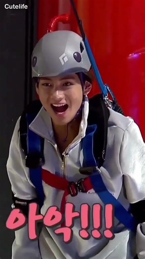 V scares of high jump 😩 #bts #vkookcute #army #bts_official_bighit #btsconcerts