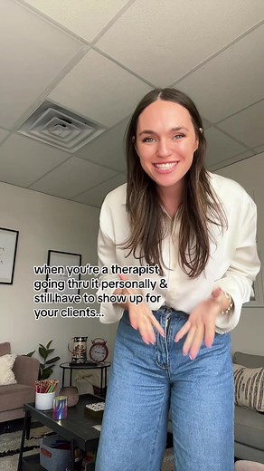 The Challenges of Being a Therapist: Personal Struggles vs. Professional Responsibilities