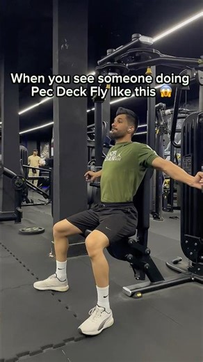 How to Do Pec Deck Fly Correctly for Maximum Chest Growth