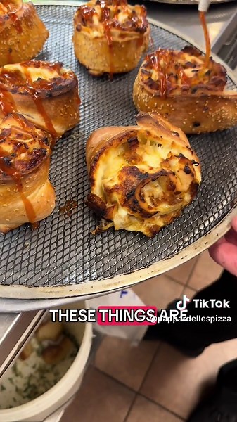 Delicious Pinwheel Pizza Options at Pappardelle's