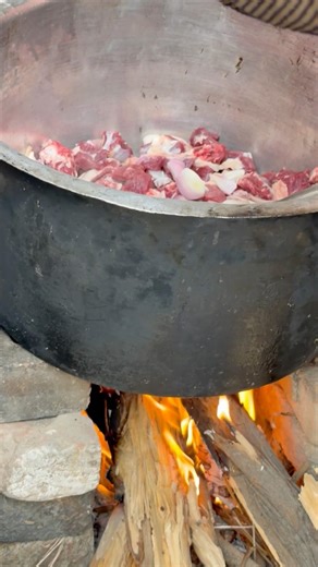 Cooking Delicious Mutton in the Blessed Month of Ramadan | Traditional Pakistani Recipe