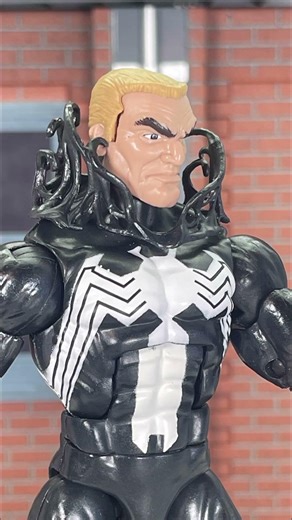 Marvel March Day 8: Monster Venom Wave Venom Review