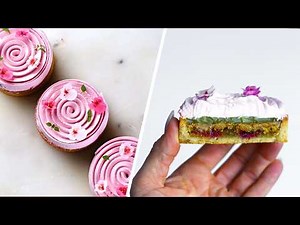 Tutorial: Pistachio Raspberry Tarts │ Praliné, Ganache, Meringue │ Spiral with manual turntable