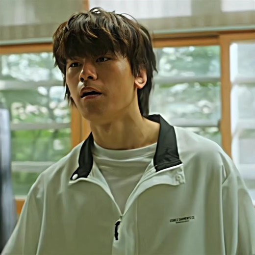 Si-Eun vs Woo-young 🔥☠️#babifreitas #weakheroclass1 #shortsfeed #kdrama #shorts #edit #sieun