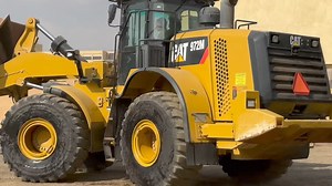 بسم الله ماشاء الله Cat 972M model 2015 14000HR الحمد للاستيراد والتصدير احمد نعيم راشد 01090323972 01027232227 #المتابعين | الحمد للاستيراد والتصدير احمد نعيم راشد