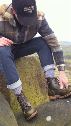 The Ultimate Winter Boot? Buxton Brass Wire Boot #goral #brasswire #handmade