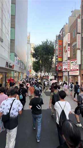 Crossing through Kabukicho in Shinjuku feels like stepping into a neon movie scene—bright signs, nonstop motion, and Tokyo’s nightlife energy all colliding at once. Loud, chaotic, and unforgettable. #Kabukicho #shinjukutokyo