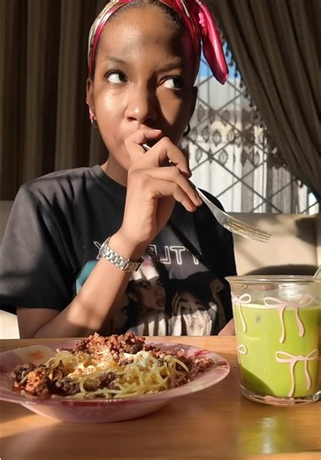 Tessie🎀 (@tessie_rabiu)’s videos with original sound - Tessie🎀