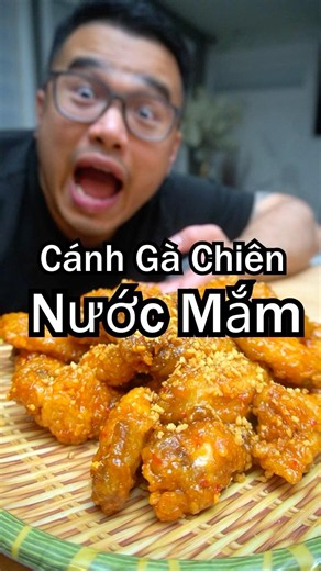 Fried Chicken Wings with Fish Sauce
