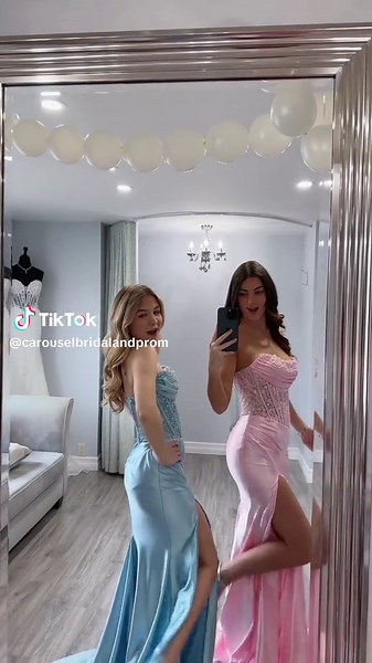 Imma show you how to graduate 🎓 #sherrihill #prom #promdress #seniorprom #promlook #pink #blue #fyp #foryou #viral #viraltiktokvideo #sayyestothedress #saintjohnnb #carouselbridalandprom