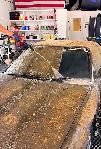 Essential Car Detailing Tips for a Pristine Clean
