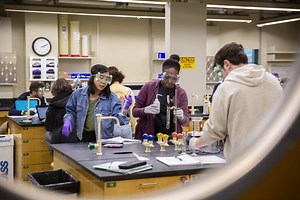 Chemistry | UConn Pre-College Summer