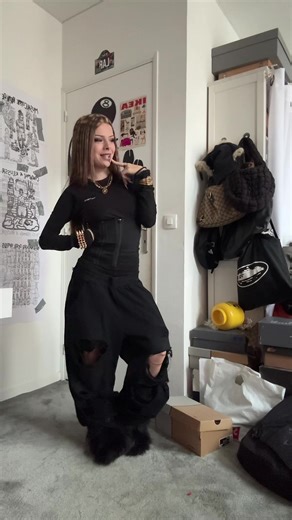 it’s hard to explain #pourtoi #fyp #carhartt #streetwear #nightcall