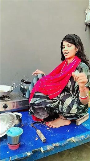 कमर धके