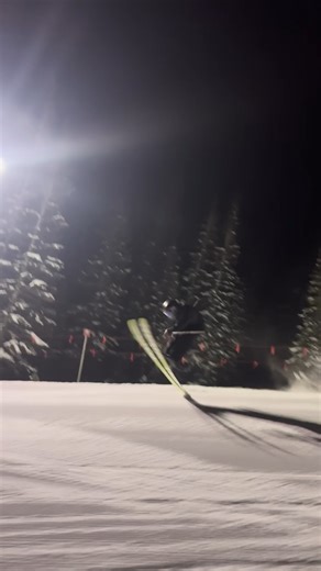 Keystone Resort on Instagram: "🗣️ EXTRA EXTRA, READ ALL ABOUT IT! 🚨 By "extra," we mean we've added an entire week to our night skiing schedule leading into the holiday season! Night skiing will ramp back up again starting this Saturday, December 20, and run every evening through January 3 from 4-7 pm! Come for the holidays, stay for skiing under the lights. ⛷️"