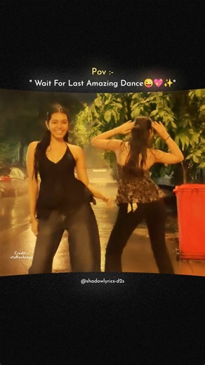 Galat Baat Hai 😜💖✨ || Girl's Dance || WhatsApp (Lyrics) Dance Status || #shorts #dance #song