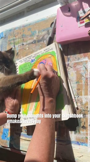 Do you use a sketchbook? My cat realizes it helps me. #createeveryday #artyoutuber #arttherapy #art