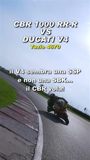 CBR1000RR-R vs Panigale V4