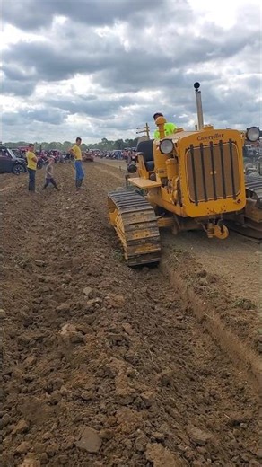 Caterpillar Crawler Disk Plowing at the Half Century of Progress Show '25 #halfcenturyofprogress