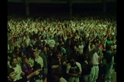 The Allman Brothers Band 🎩🪄 Midnight Rider (Live at Great Woods, 1991)Gregg Allman, Dickey Betts, Warren Haynes & Allen Woody strip it down for this acoustic gem.Pure Southern soul under the late summer sky 🎸🔥#TheAllmanBrothersBand #HappySaturday