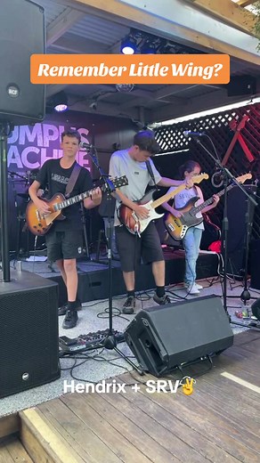 Live Performance of Little Wing by Rumpus Machine