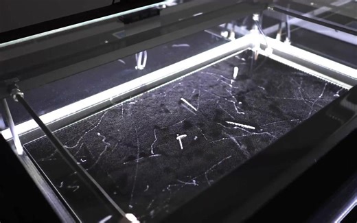 Cloud chamber_ Radioactive particles in 4K 60FPS