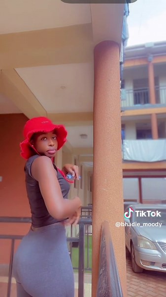 #fypシ゚ #fypシ゚viral #boarder #slimthick