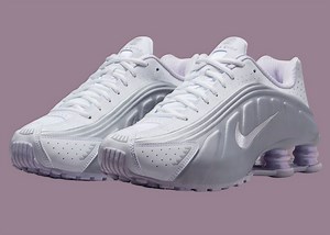 Nike Shox R4 WMNS “White/Metallic Platinum” Release Details