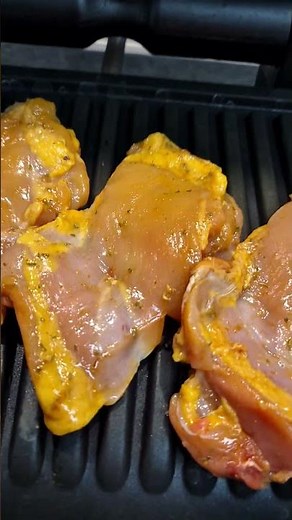 Marinated Boneless Chicken Thighs on the Grill 🔥🍗 So Juicy & Flavorful! #grillshorts #chicken