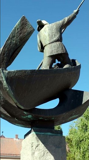 Tromsø Above the Arctic Circle ❄️ Sights, Walkthrough & Vibes 🎥 #tromsø #norway #shorts