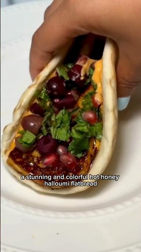 Hot Honey Halloumi Flatbread 🍯🔥