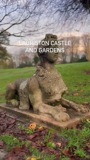 Places to visit in Edinburgh, 12/100: Lauriston Castle and Gardens 🏰❤️ Lauriston Castle offers stunning views across the Firth of Forth and features beautiful gardens. It is an Edinburgh attraction that is somehow overlooked by tourists, though very popular with the locals. This 16th century tower house went through significant structural changes during the 19th century, and now has no resemblance to the initial design. The interior is filled with collections of artwork and luxurious furnishing