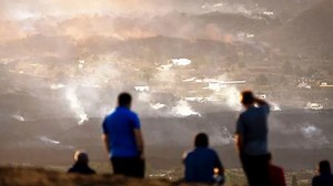La Palma volcano: Three more towns evacuated and firefighters forced to retreat amid intensifying volcanic explosions