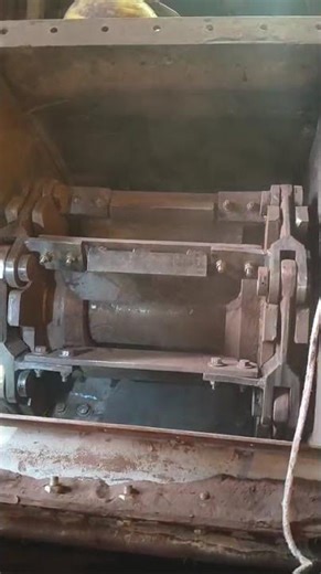 Drag chain conveyor trial run after maintenance