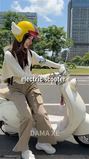 😭This Electric Scooter Tutorial Might Save Your Dignity 🛵