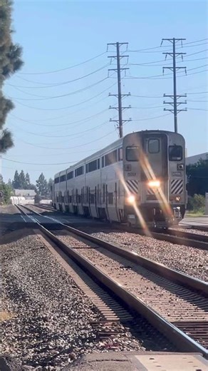 AMTRK 6908 leads A777 with a godly horn sequence