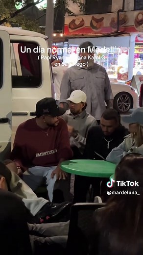 Concierto de Karol G y Ryan Castro en Medellín