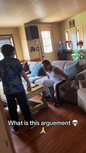 Funny Argument Reaction | Comedy Performance