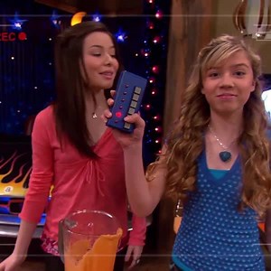 158K views · 1.6K reactions | Would you drink a spaghetti and meatballs smoothie? | iCarly | Facebook