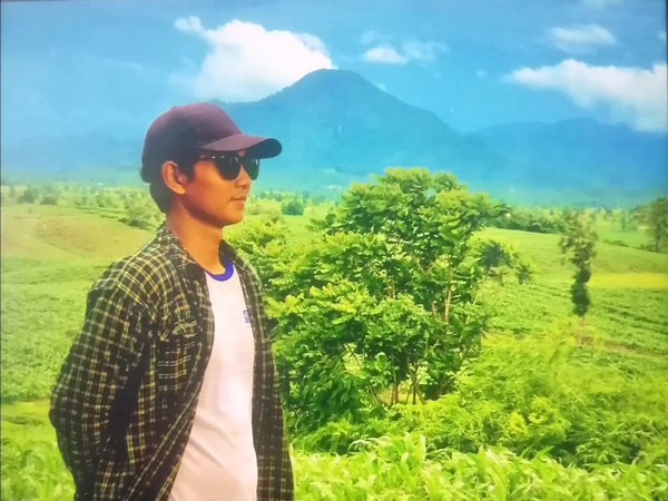 original sound - U Naing Lin Aung ပါဝင်သည့် U Naing Lin Aung (@u.naing.lin.aung27) ၏ ဗီဒီယိုများ