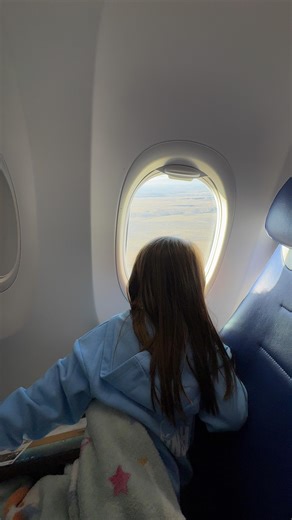 Margo Lloyd | highly recommend ditching school & visiting your long distance besties for the weekend 💞! | Instagram