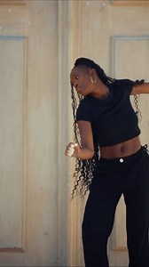 Cour débutant W / @beafrika_ Jogging : @wastedparis | Badgyalcassiee