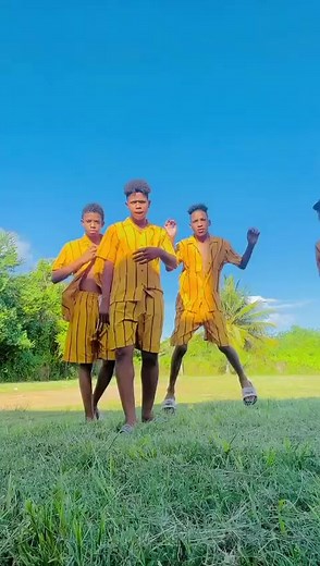 Nano (@nanoravina1)’s videos with son original - Nano