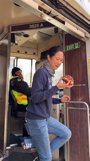 Our eleventh location opens at 8 am TOMORROW, Thursday, January 22nd! We’re ready for you with sticky buns, BLTs, coffee, and more! 💙🎉 You’ll find us where Mission Hill meets Longwood, across from the Brigham Circle stop at the Green Line. See our weekend hours below. We can’t wait to see you! ☺️ Post your first trip to our newest location and tag @flourbakeryandcafe for a chance to win a Flour gift card! Keep your eyes on our feed for full giveaway details tomorrow. OPENING WEEK HOURS Thursda