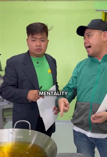 Malupiton na Komedya: Pagpantay ng Paa