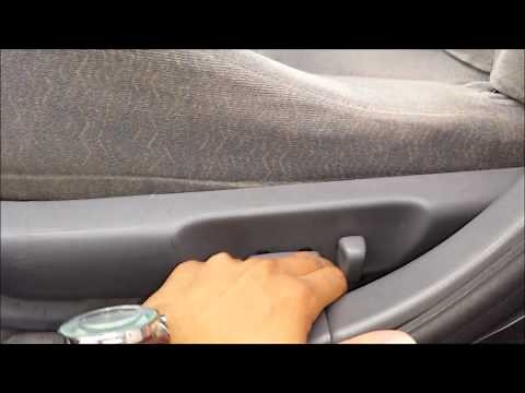 1999 Toyota Camry LE (Review)